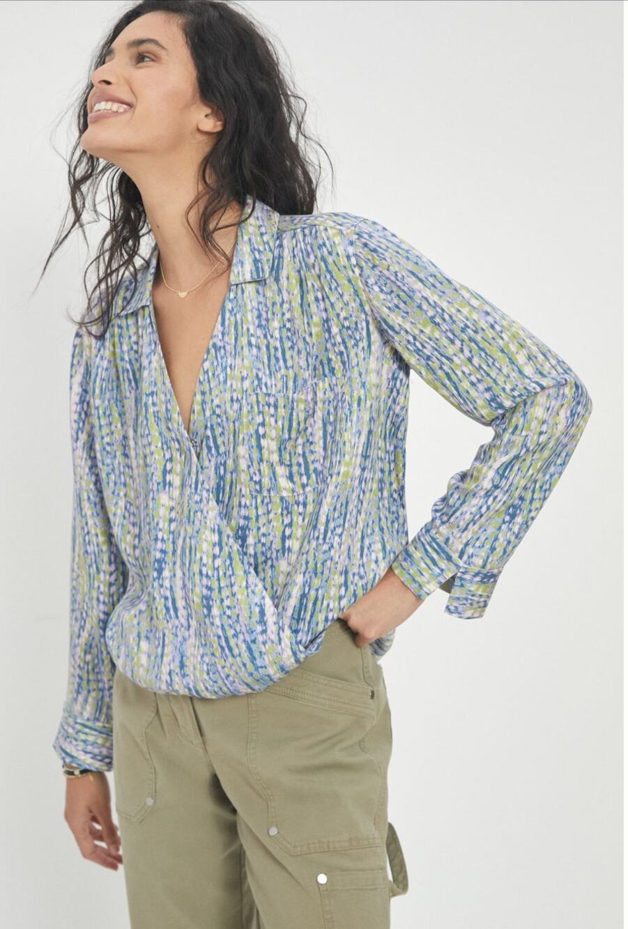 Pilcro Tisha Surplice Long Sleeve Collared Blouse Top Blue Print M
